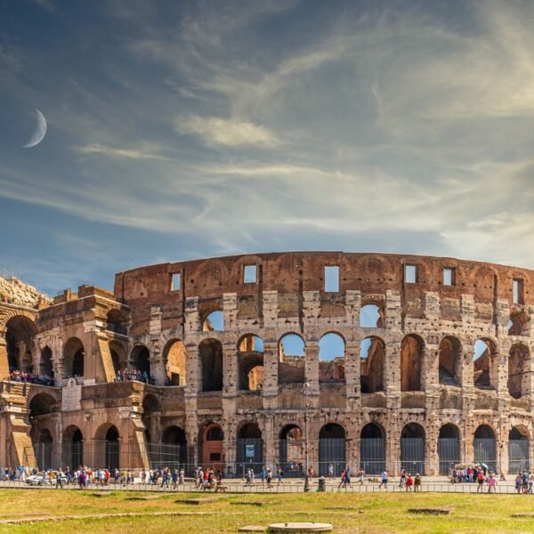 Guided Tour of Colosseum with Skip the line